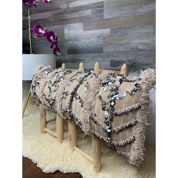 Vintage Moroccan Handira Pillow, Berber Wedding Blanket Cushion 03YS00896 - Picture 6 of 10